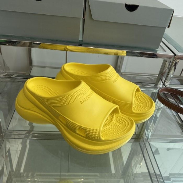 buy High quality replica UA Balenciaga Pool Crocs Slide Sandals (Select Colorway) replica from hypereptime Balenciaga