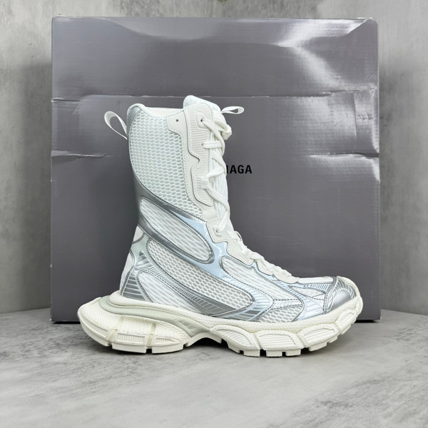 High Quality Replica UA Balenciaga 5XL Sneaker (Select Colorway)