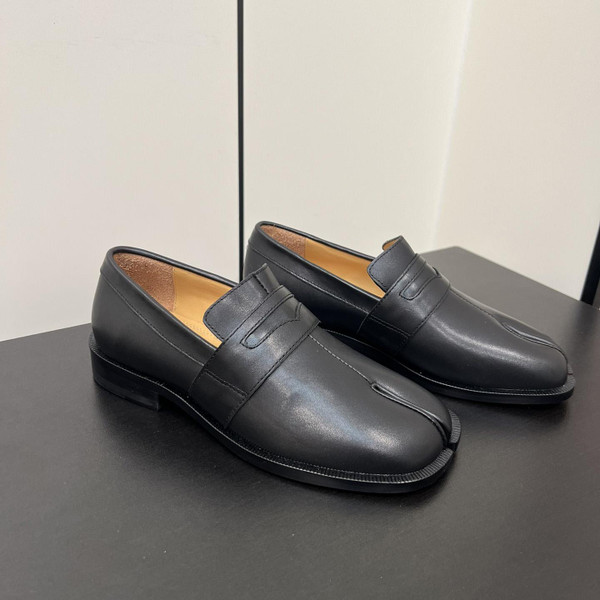 High Quality Replica UA Maison Margiela Tabi Leather Loafers