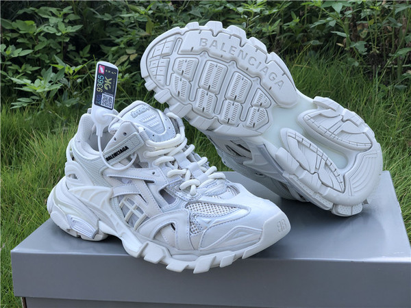 Buy UA High quality replica Balenciaga Triple 3.0  track2 sneakers (Select colorway) from HypeRepTime, best replica designer brand website