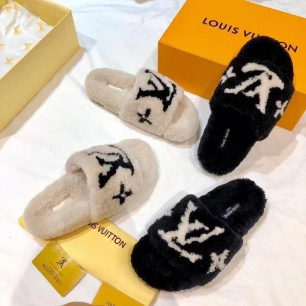 Buy High quality replica UA  LV Fur Blended Fabrics Plain Mules Shearling Logo Slides from HypeRepTime, best replica designer brand website