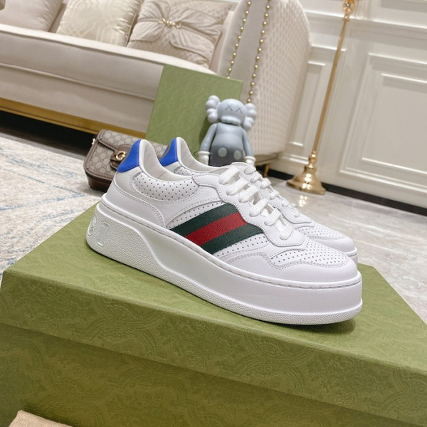 Buy High quality replica UA Gucci GG embossed sneaker with Web, Sneaker from HypeRepTime, best replica designer brand website