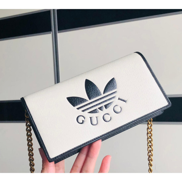 buy High quality replica UA Adidas x Gucci with Chain(19-10-4cm) White, Wallet replica from hypereptime Gucci