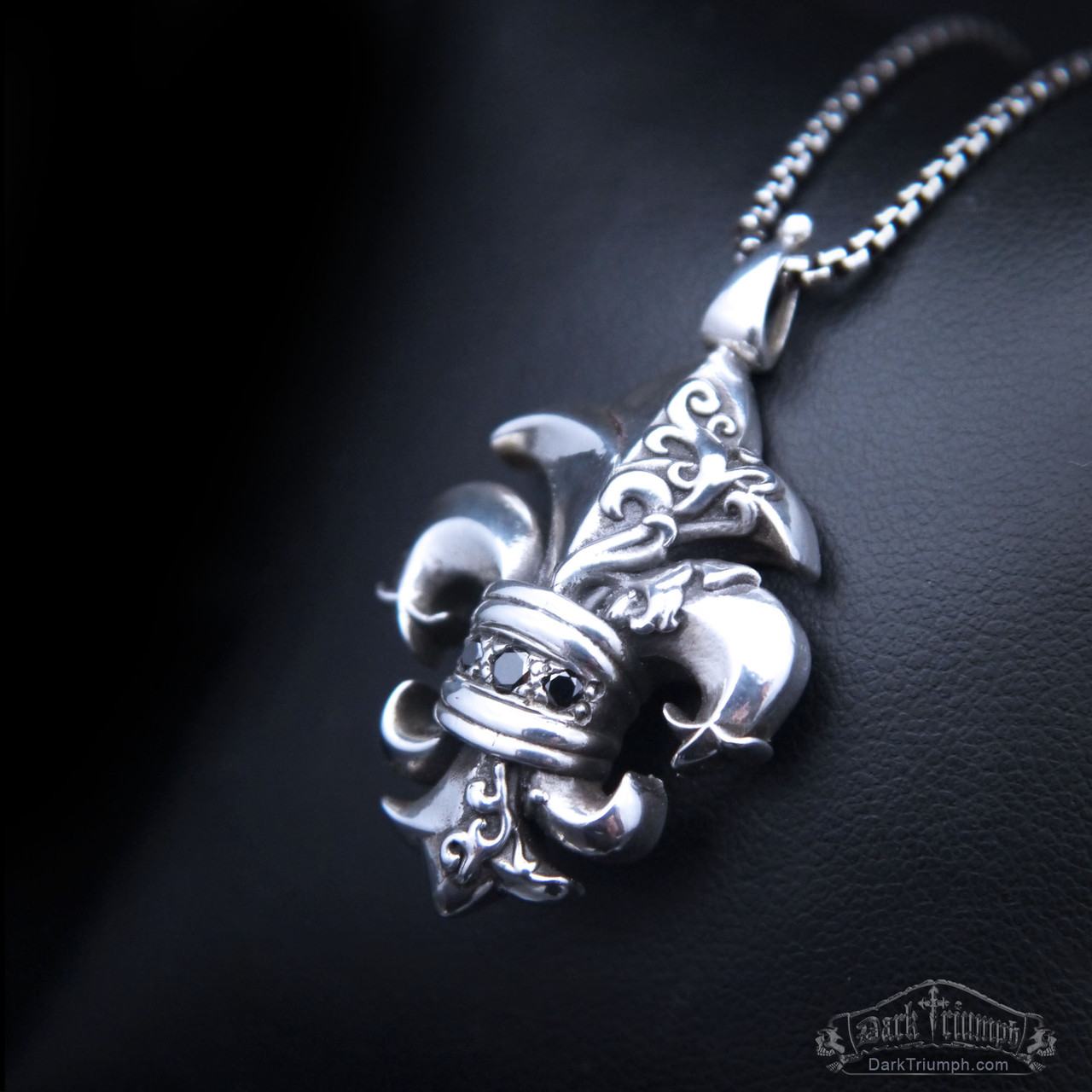 Sterling Silver Fleur-de-lis Lock Necklace