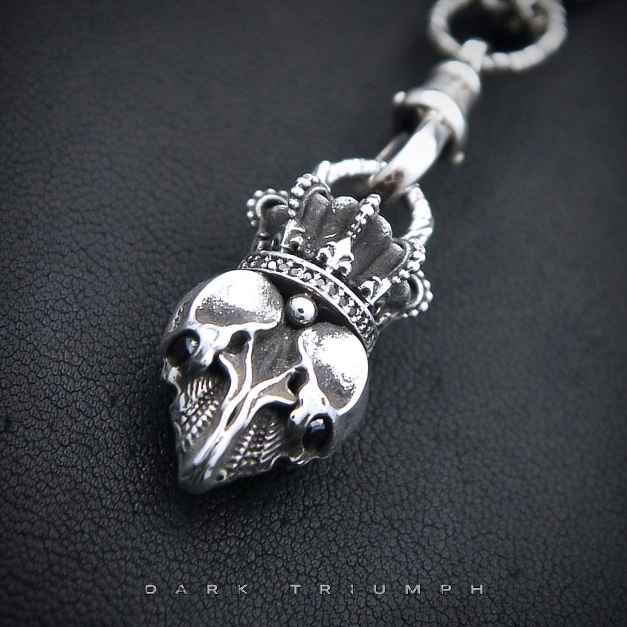 S925 Moissanite Flower Skull Pendant – Different Drips