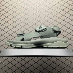 Balenciaga Sneakers 700