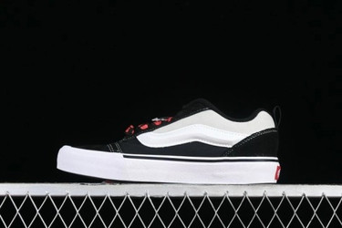 VANS Sneakers 709