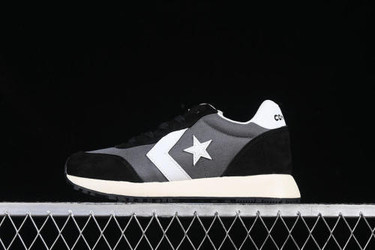 Converse Sneakers 164