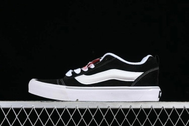 VANS Sneakers 392