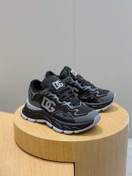 DOLCE GABANA Sneakers 230