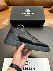 Balmain Sneakers 388