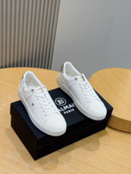 Balmain Sneakers 544