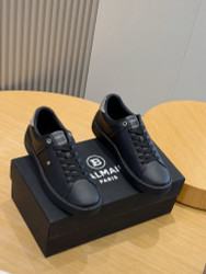 Balmain Sneakers 229