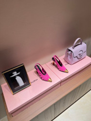 Balmain Sneakers 738