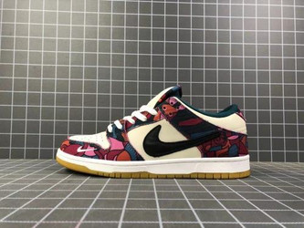 NIKE DUNKS 606
