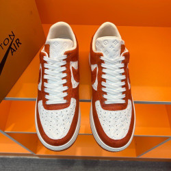 OFF WHITE Sneakers 235 OFF WHITE Sneakers 235