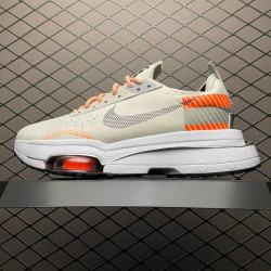 NIKE Sneakers 121 NIKE Sneakers 121