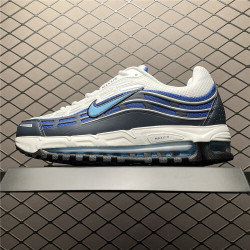 NIKE Sneakers 703 NIKE Sneakers 703