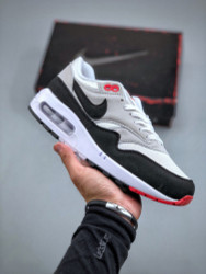 NIKE AIRMAX  731