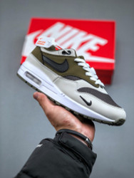 NIKE AIRMAX 104 NIKE AIRMAX 104