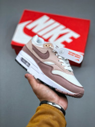 NIKE AIRMAX  840