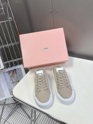 MIU MIU Sneakers 935