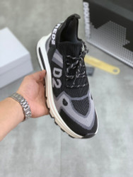 DSQUARED Sneakers 476