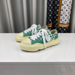 MIAHARA YASUHIRO Sneakers 674