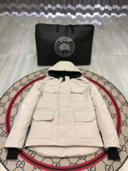 Canada Goose  689