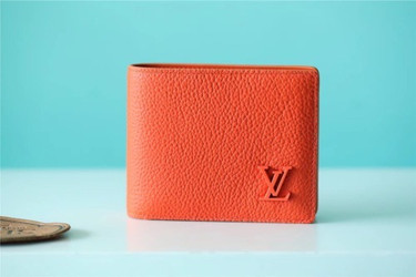 LV LVQ204 LV Wallet | 837