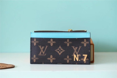LV LVQ213 LV Wallet | 748 LV LVQ213 LV Wallet | 748