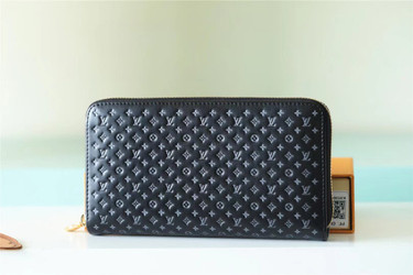 LV LVQ328 LV Wallet | 605
