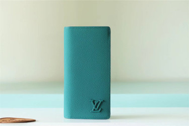 LV LVQ329 LV Wallet | 245