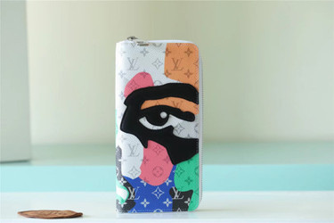LV LVQ348 LV Wallet | 972 LV LVQ348 LV Wallet | 972