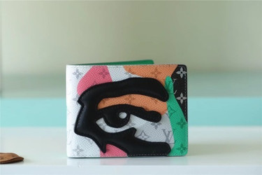 LV LVQ356 LV Wallet | 837