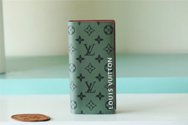 LV LVQ378 LV Wallet | 159