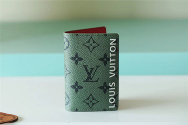 LV LVQ380 LV Wallet | 808