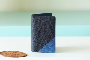 LV LVQ393 LV Wallet | 831