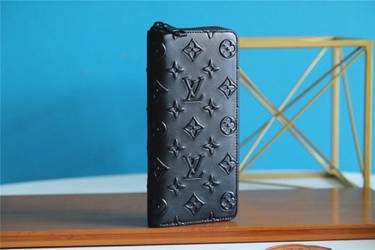 LV LVQ134 LV Wallet | 316