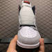 JORDANS Sneakers 827