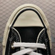 Converse Sneakers 275