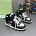 OFF WHITE Sneakers 809