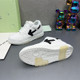 OFF WHITE Sneakers 208