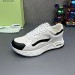 OFF WHITE Sneakers 566