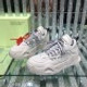 OFF WHITE Sneakers 182