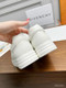GIVENCHY Sneakers 885