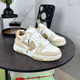 OFF WHITE Sneakers 710