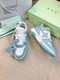OFF WHITE Sneakers 909