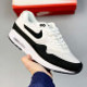 NIKE AIRMAX 402