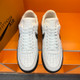 OFF WHITE Sneakers 142